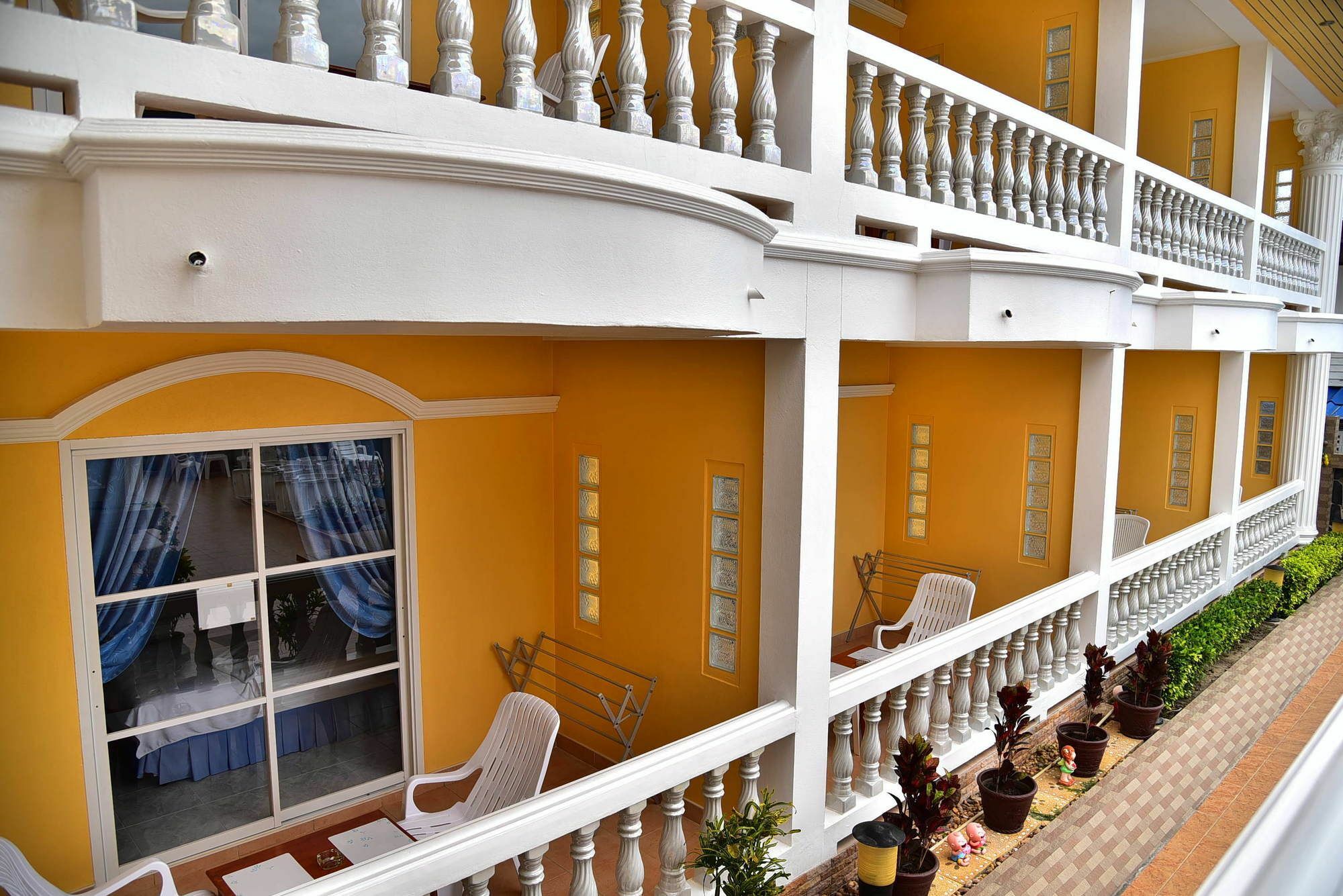 Sun Beach Guesthouse Prachuap Khiri Khan Exterior foto