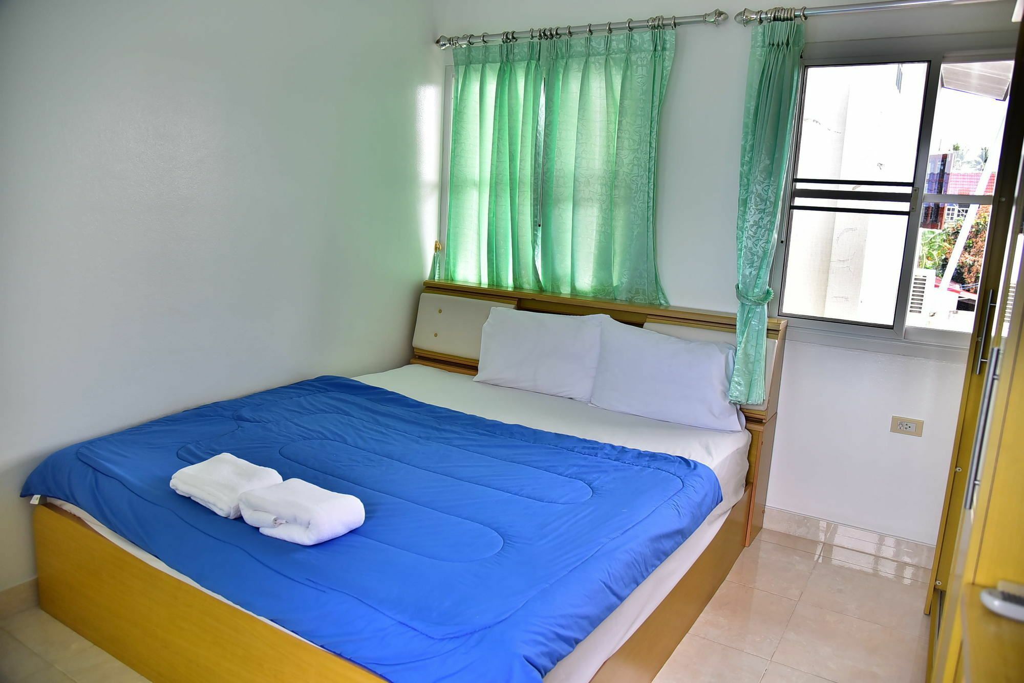 Sun Beach Guesthouse Prachuap Khiri Khan Exterior foto